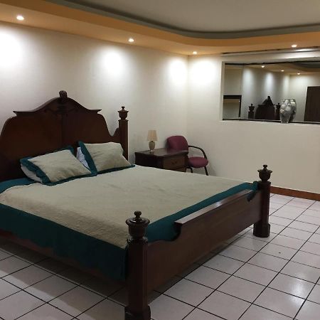 Casa Irma Hotel Ciudad Guatemala Eksteriør billede